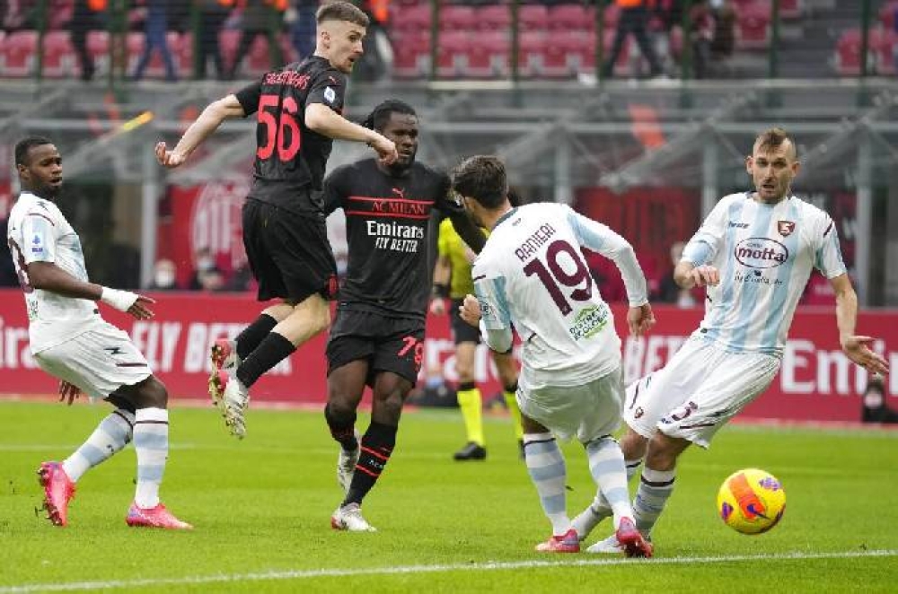 Nhận định, soi kèo Salernitana vs AC Milan, 2h45 ngày 23/12 - giải VĐQG Italia