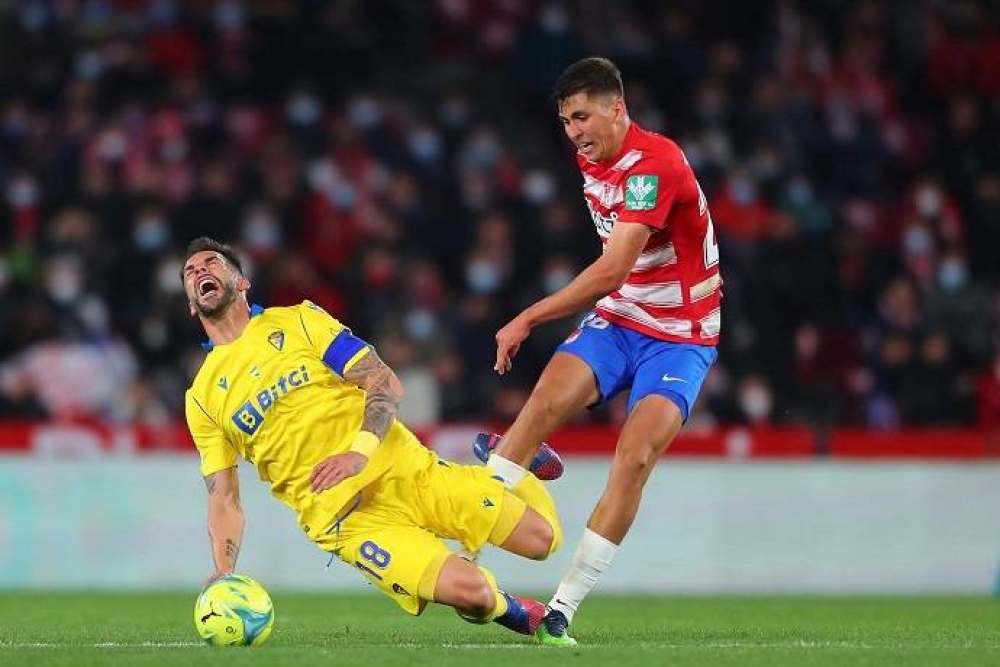 Nhận định, soi kèo Cadiz vs Granada, 3h00 ngày 30/3 - La Liga