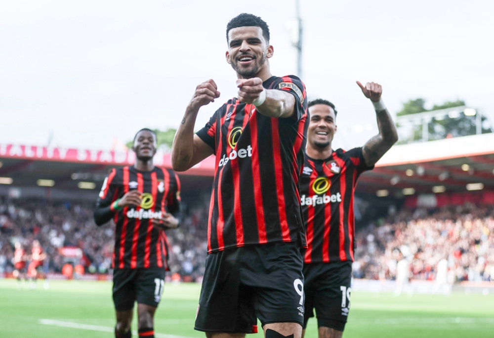 Kết quả Ngoại hạng Anh: Bournemouth 2-2 MU