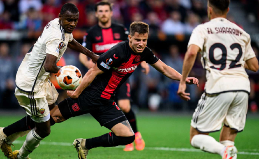 Kết quả Europa League ngày 10/5: Leverkusen vào chung kết